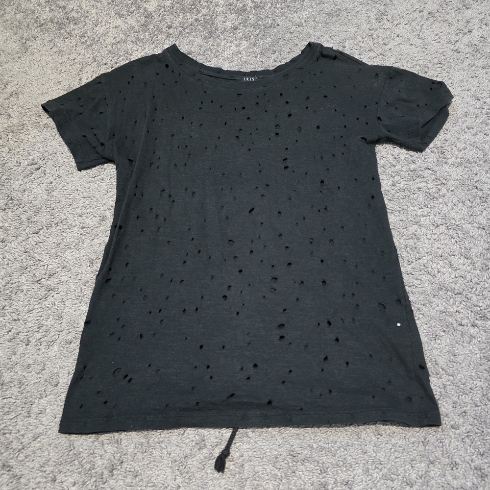 iris Black Distressed Hole-Accent Tee